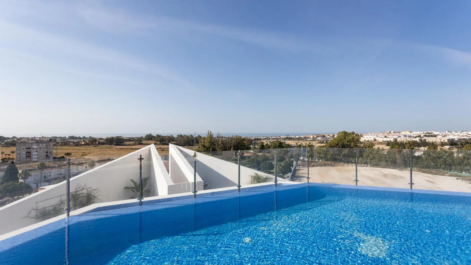 アパート Mtr Marbella Temporary Rent Apto 4 Dormitorios Luminoso Con Zonas Chill Out Y Gym