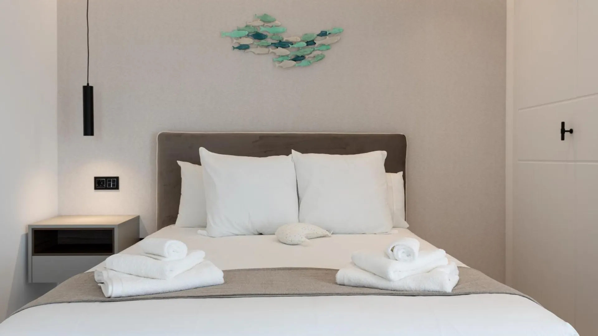 Mtr Marbella Temporary Rent Apto 4 Dormitorios Luminoso Con Zonas Chill Out Y Gym 0*,  Spagna