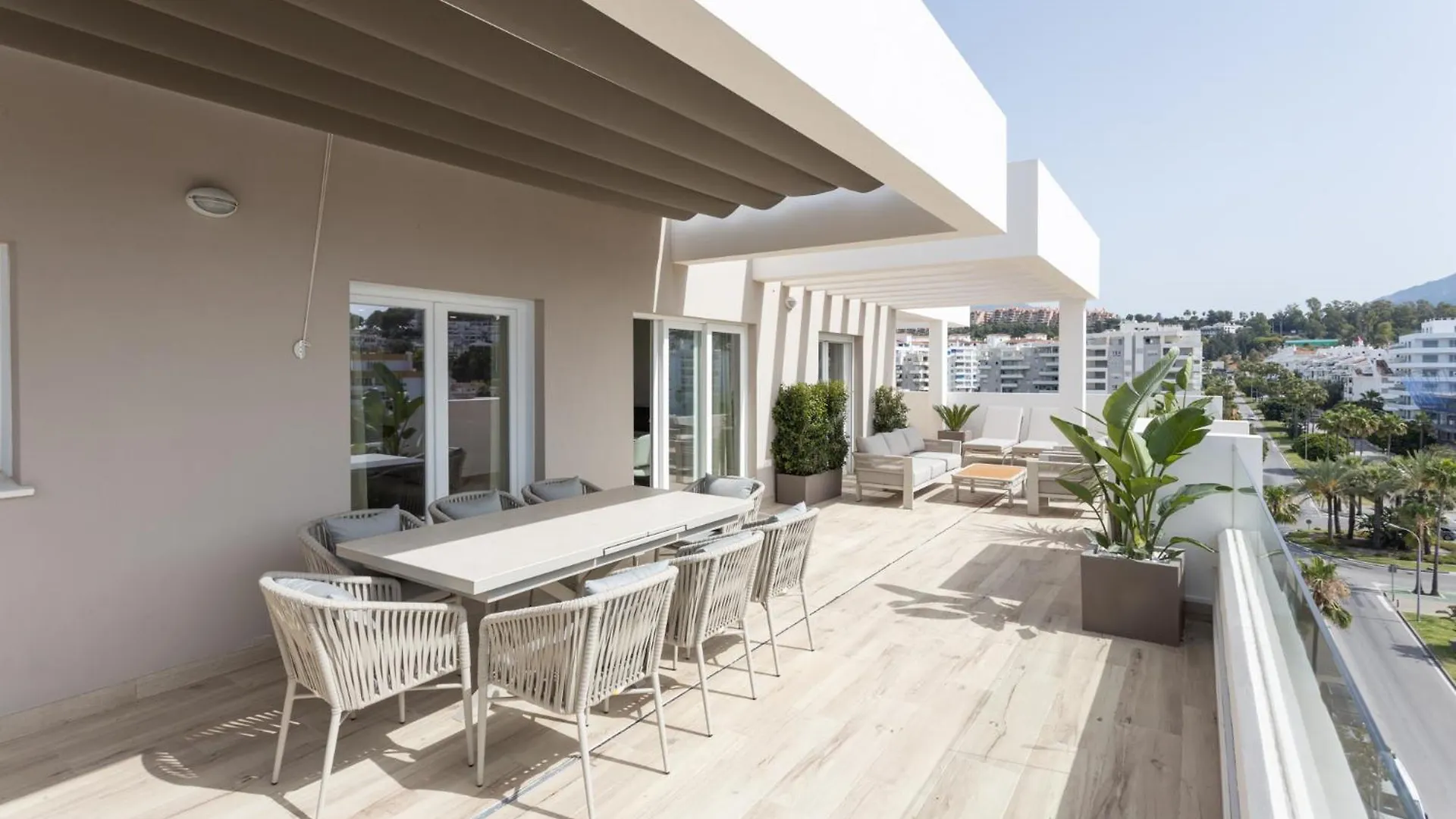 アパート Mtr Marbella Temporary Rent Apto 4 Dormitorios Luminoso Con Zonas Chill Out Y Gym